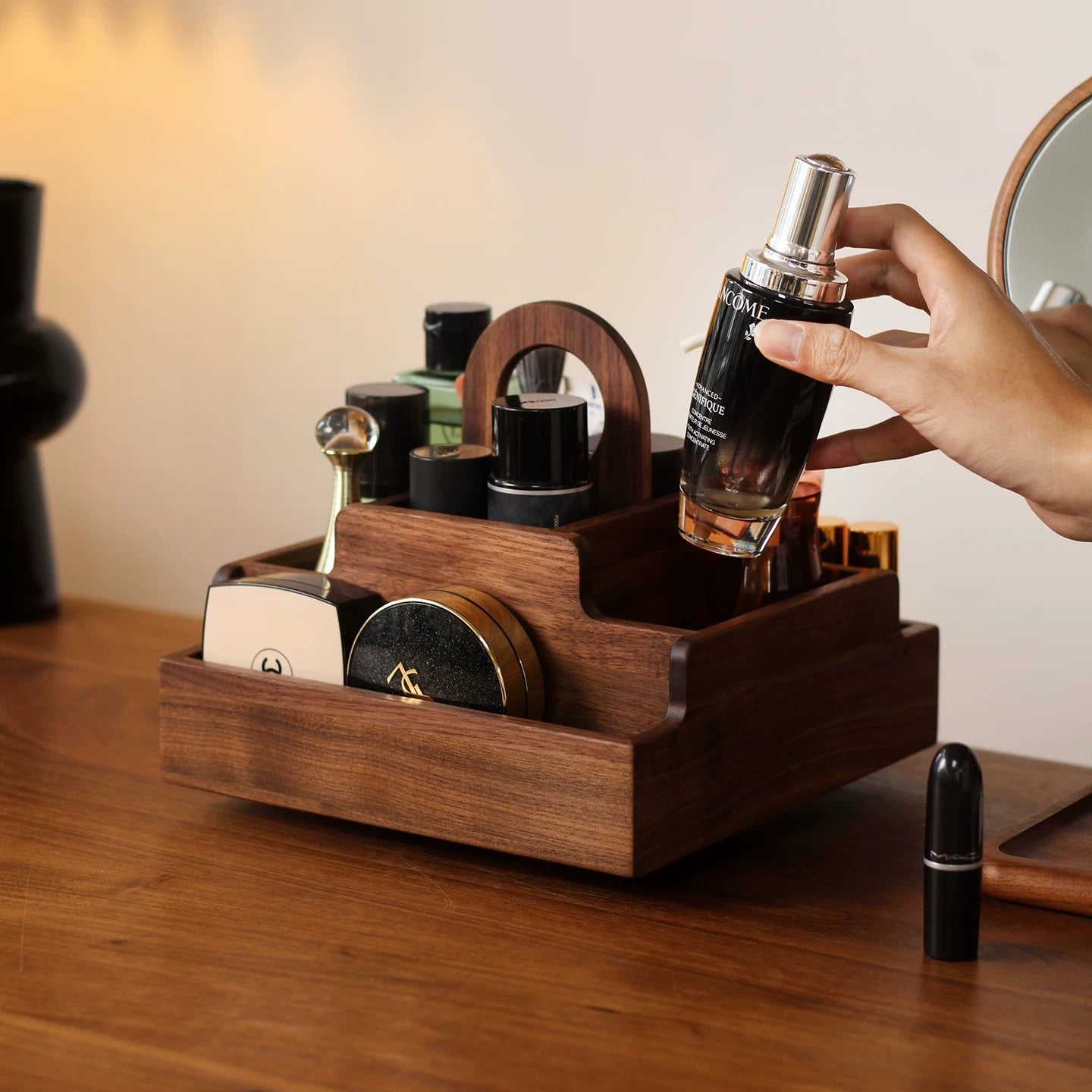Hochwertiger drehbarer Make-up-Organizer aus massivem Walnussholz