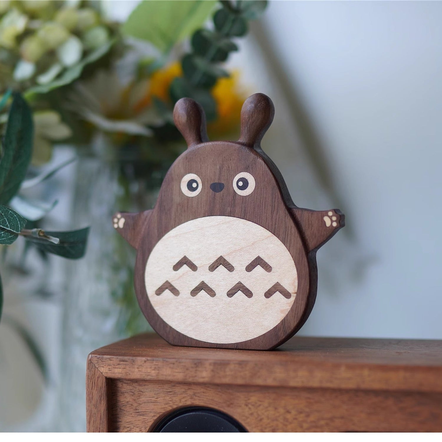 Toto Walnut Coaster