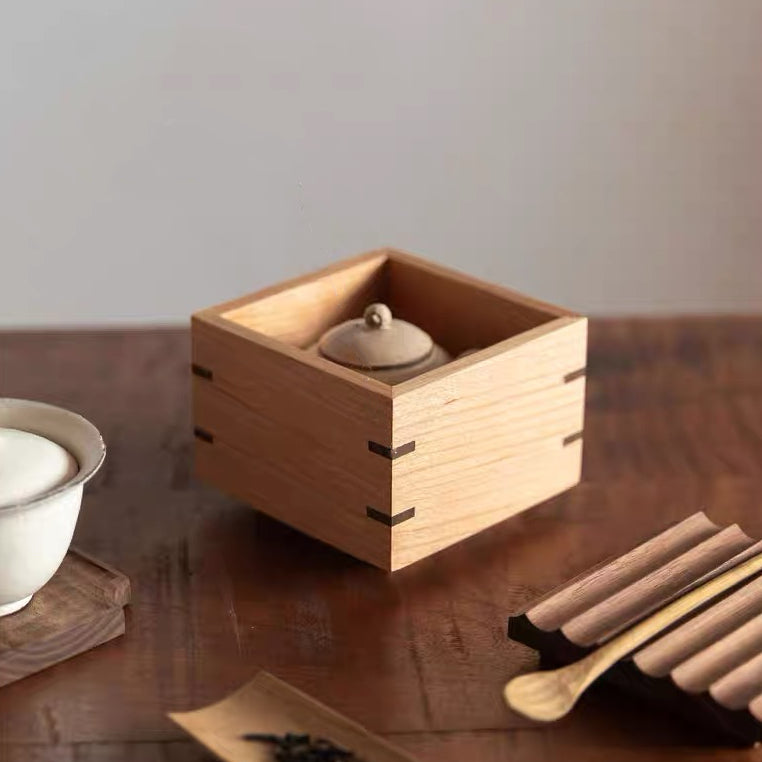 Linden Ripple Lid Solid Wood Storage Box