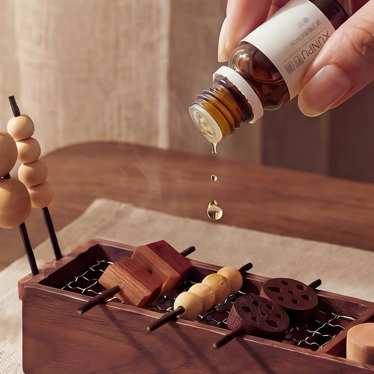 Liora Diffuser für ätherische Öle aus Naturholz