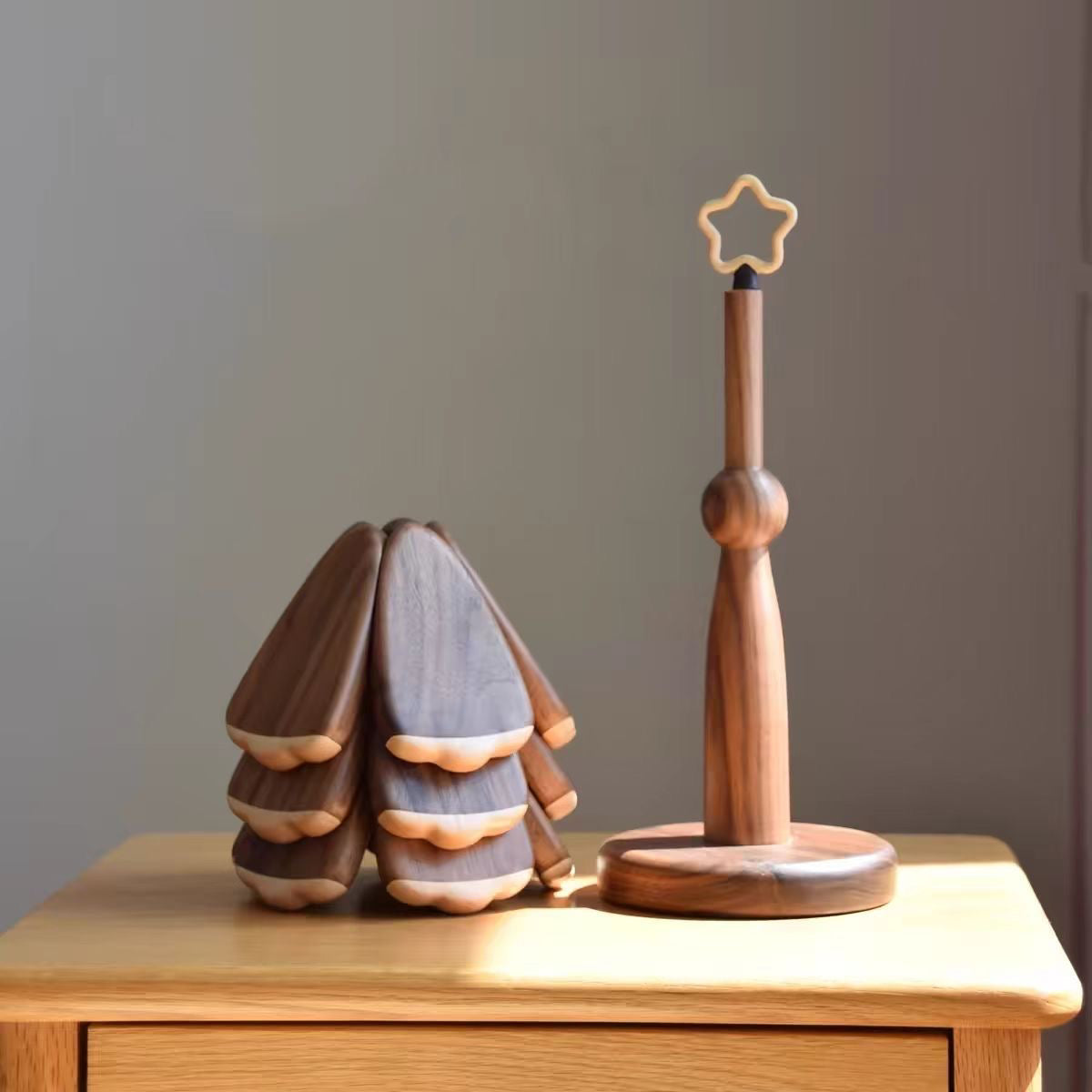 Black Walnut Wooden Christmas Tree Heat-Resistant Coaster & Trivet