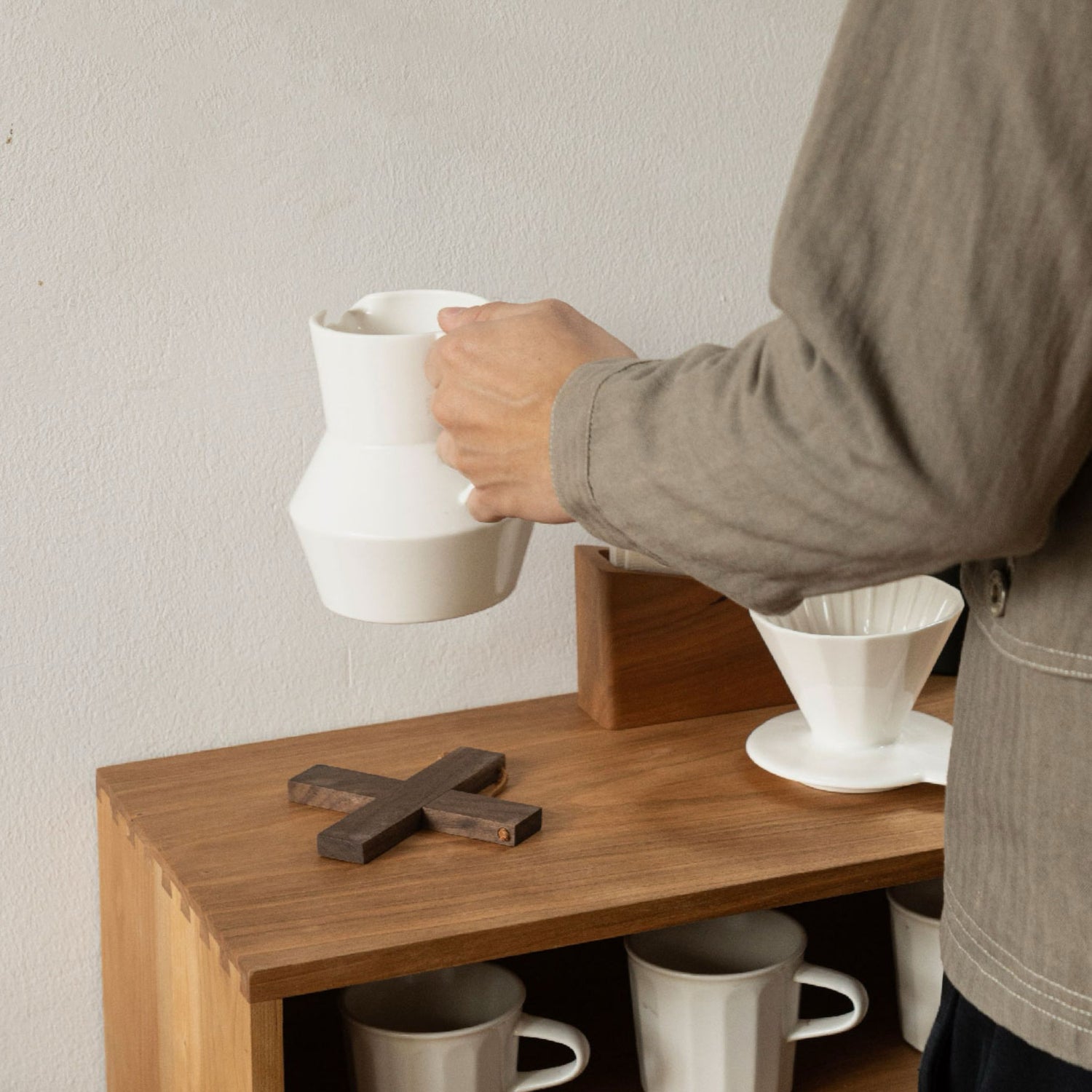 Cross-Shaped Solid Wood Heat-Resistant Trivet