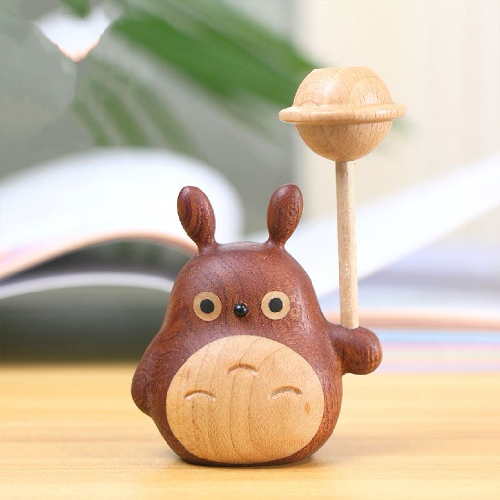 Cute Toto Walnut Ornament with Lollipop Essential Oil Diffuser