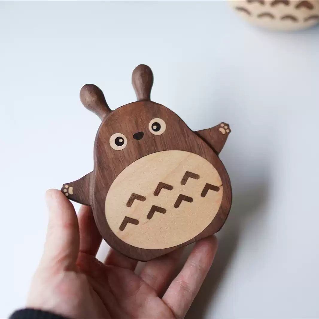 Decorative Totoro Walnut Coaster