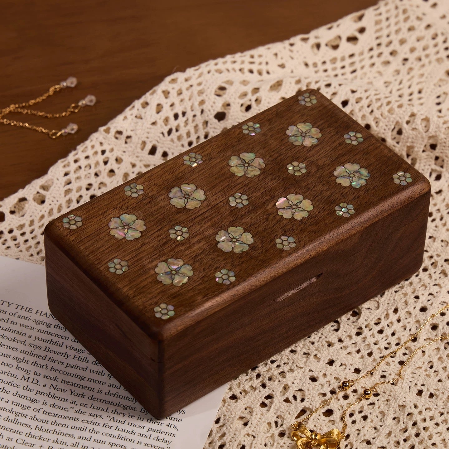 Vela Mother-of-Pearl Inlaid Jewelry Box