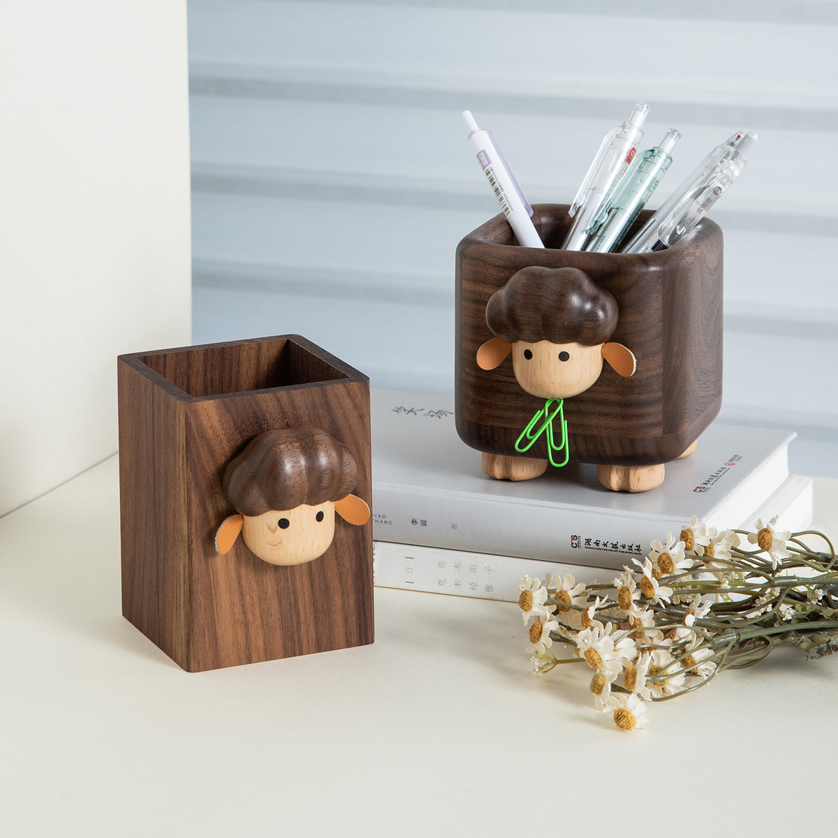 Lambie Walnut Pen Organizer