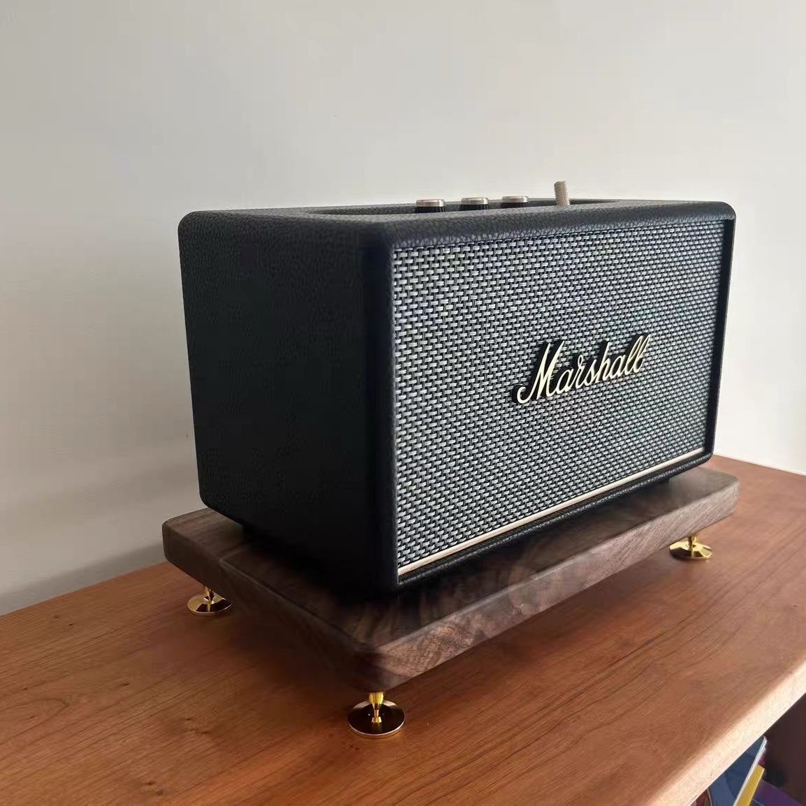 Premium Solid Walnut Speaker Stand for Marshall – Walnut Addicted
