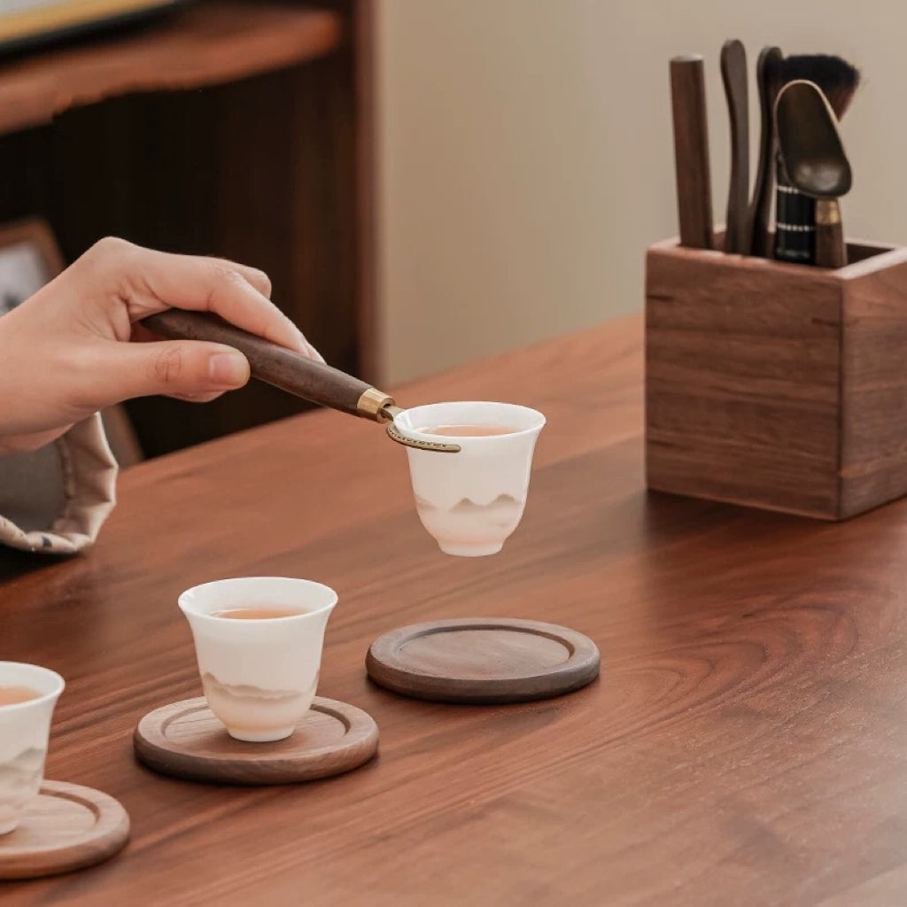 Traditional Kungfu tea six-piece walnut tool set