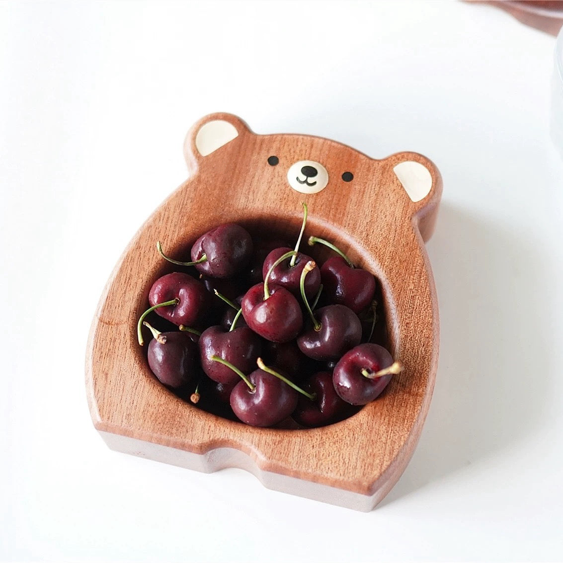 Cuenco para servir Finley Bear de madera maciza