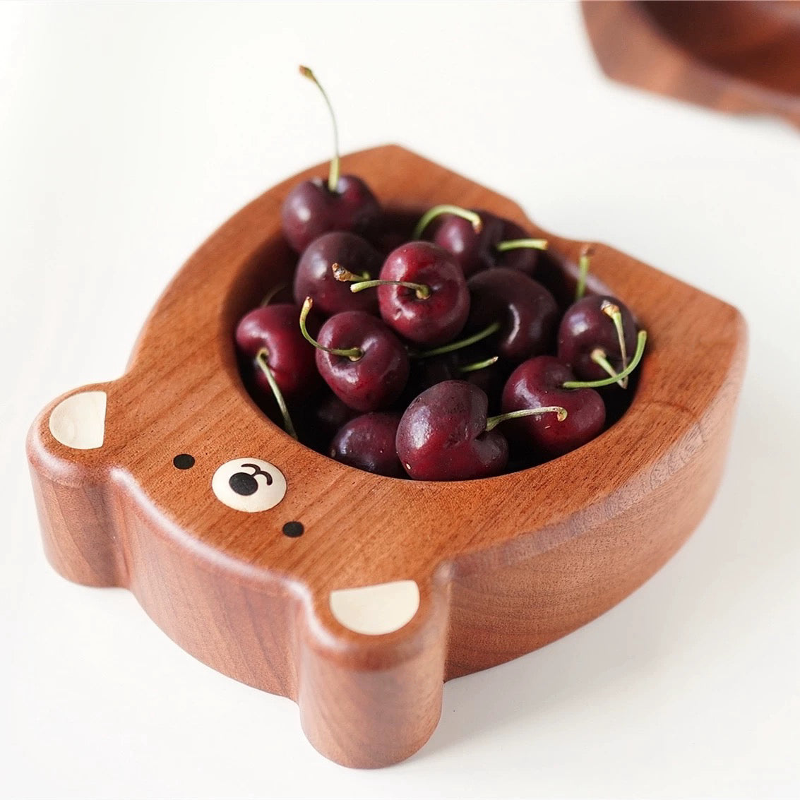 Cuenco para servir Finley Bear de madera maciza