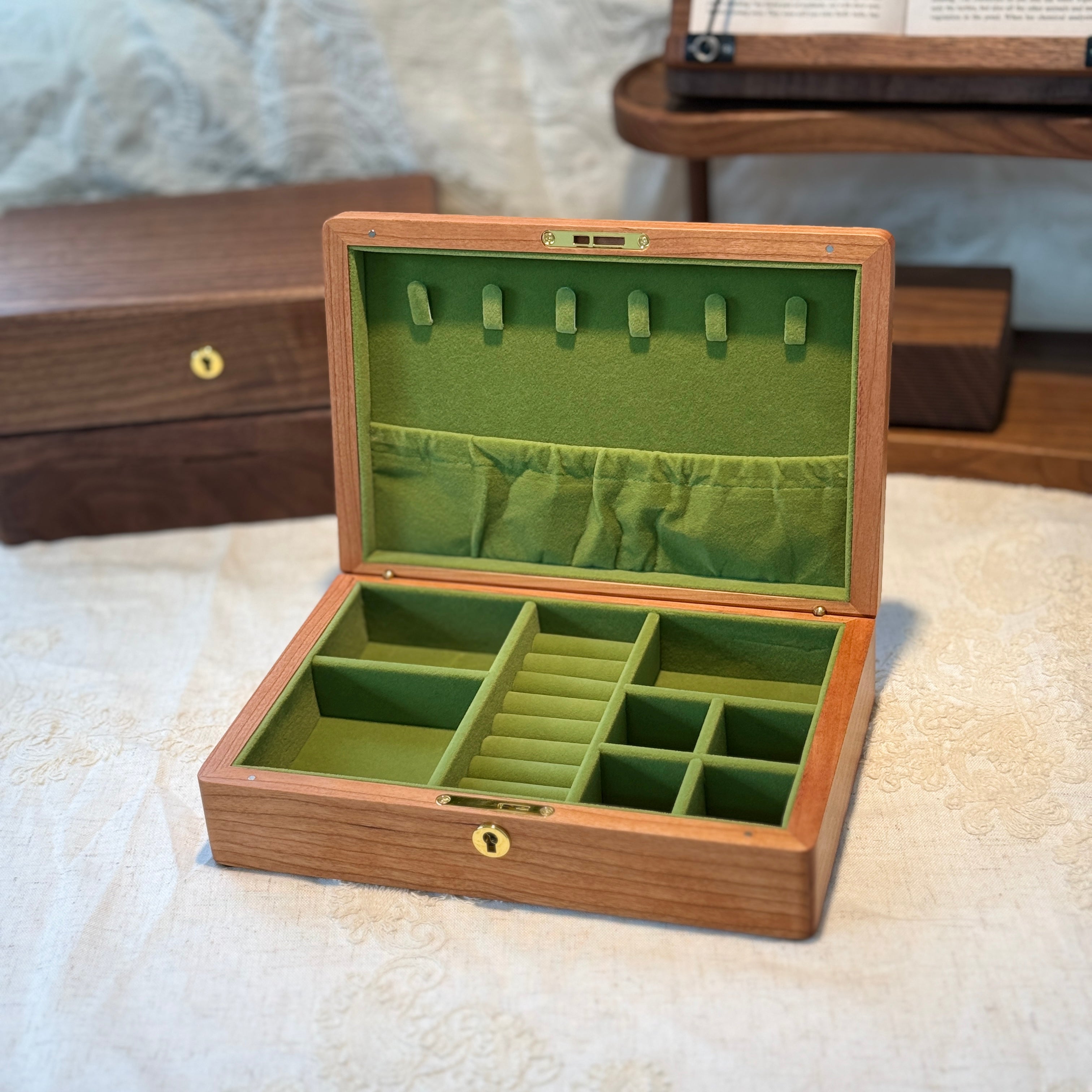 Amare Minimalist Walnut Wooden Jewelry Box with Lock | Walnut Addicted