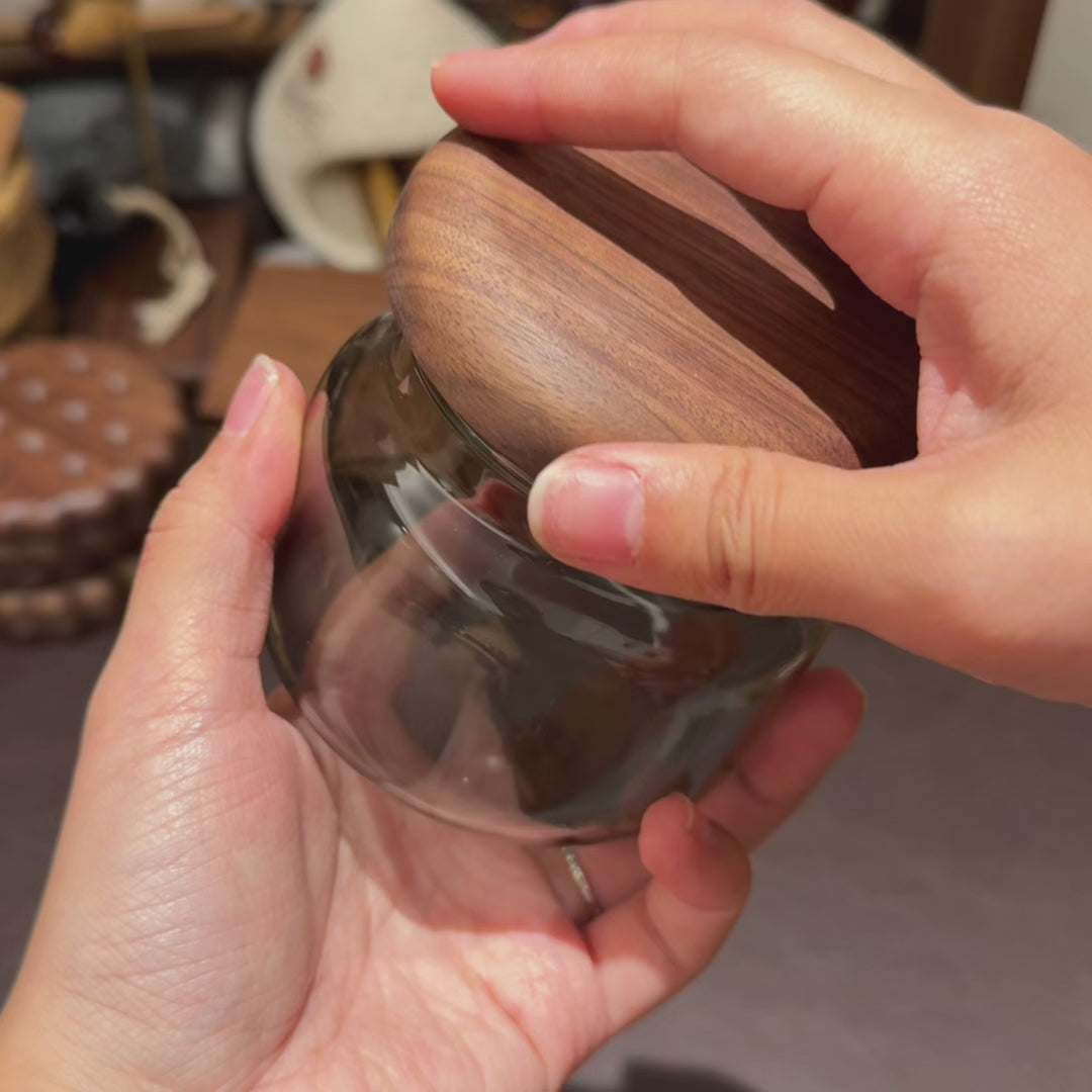 Beanery Glasdose für Kaffeebohnen mit Deckel aus schwarzem Walnussholz