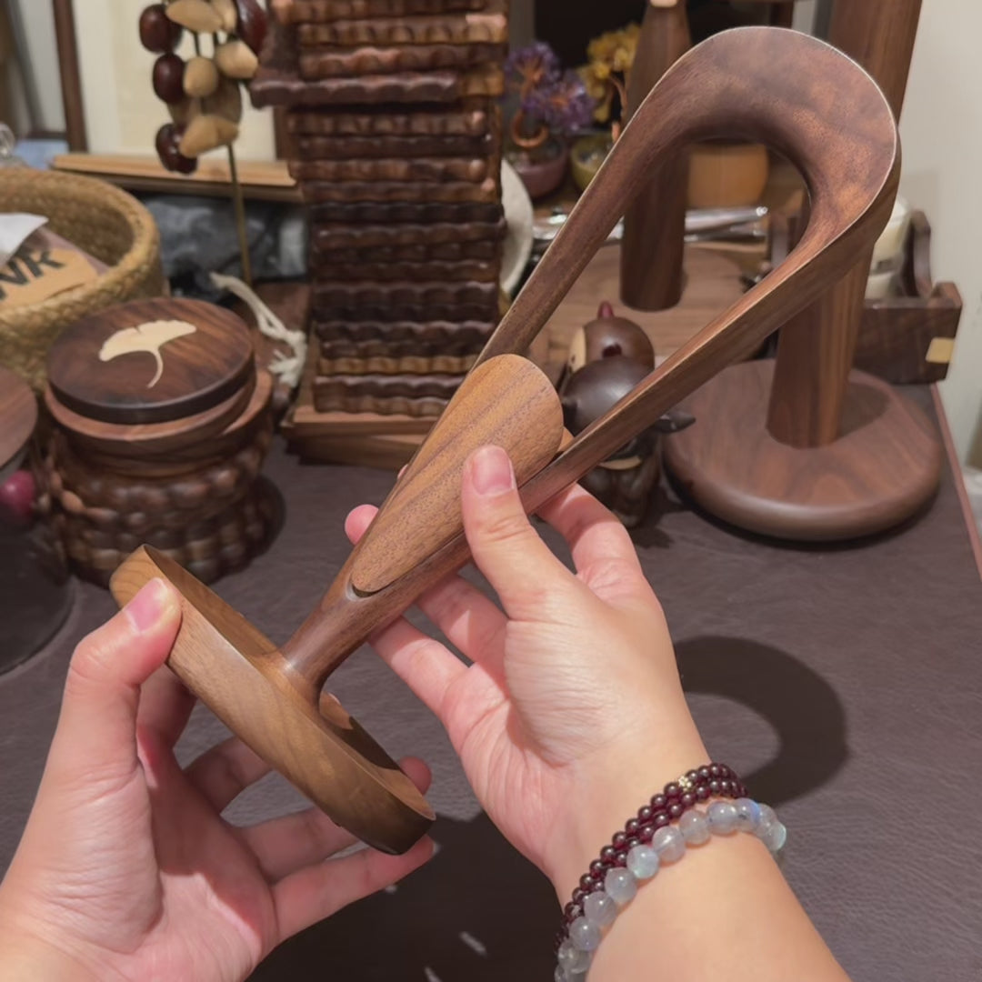 Kumo Premium Walnut Headphone Stand