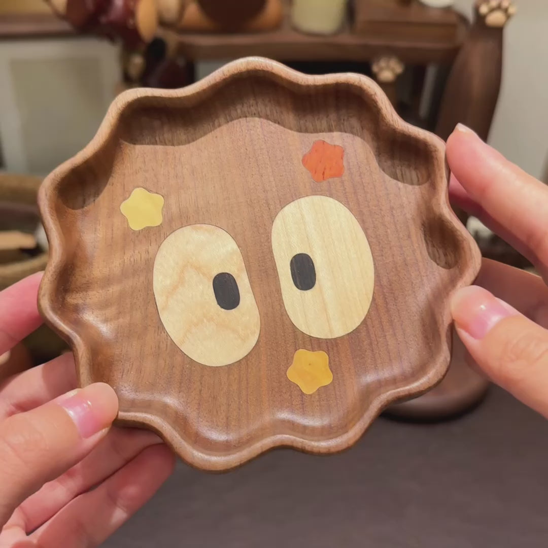 Tiny Soot Small Walnut Tray